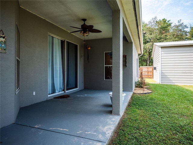 view of patio with ceiling fan