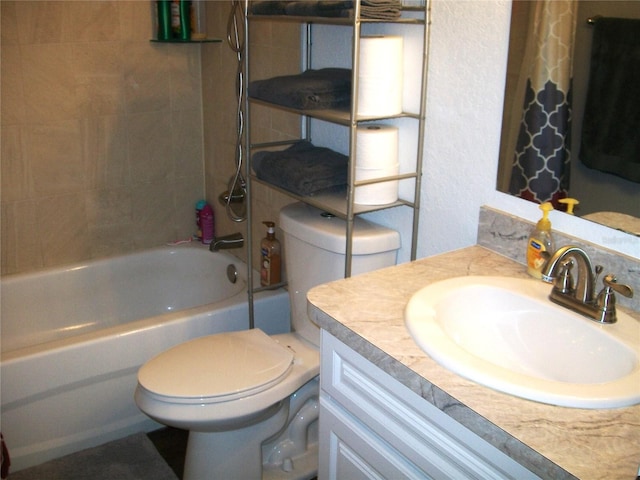 full bathroom with toilet, vanity, and shower / bathtub combination with curtain