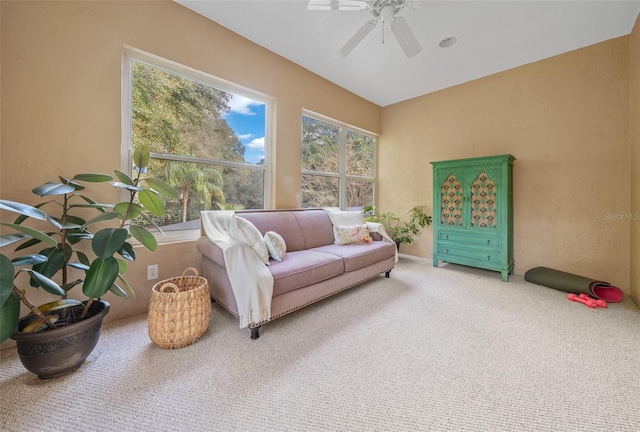 sunroom / solarium with ceiling fan