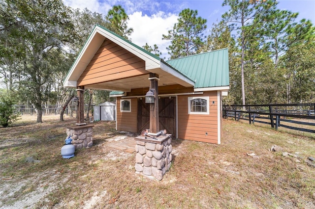 view of outbuilding