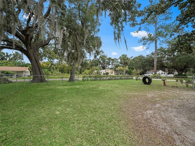 712 SW 10th Ave, Ocala, FL 34471 - view of yard featuring view of scattered trees