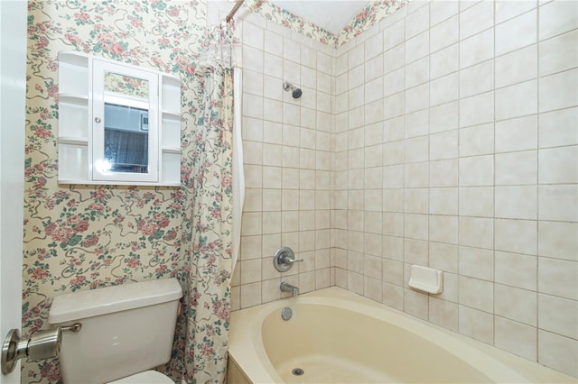 bathroom with toilet and shower / bathtub combination with curtain