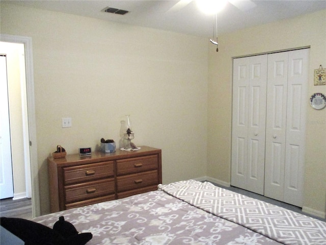 bedroom with a closet and ceiling fan