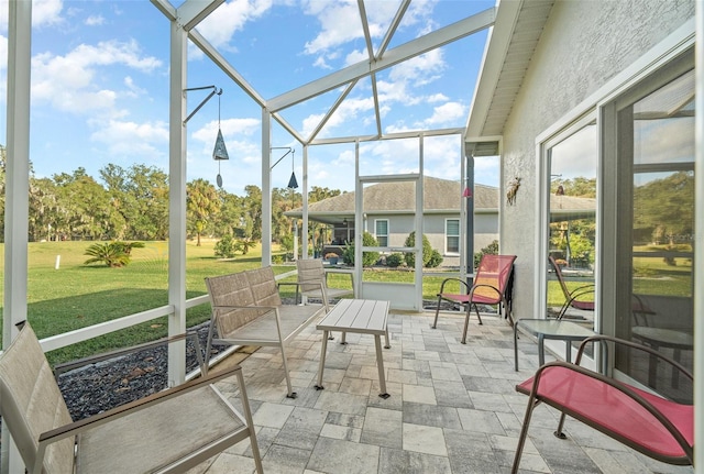 view of sunroom / solarium