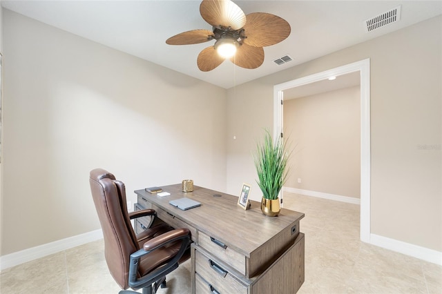 office featuring ceiling fan