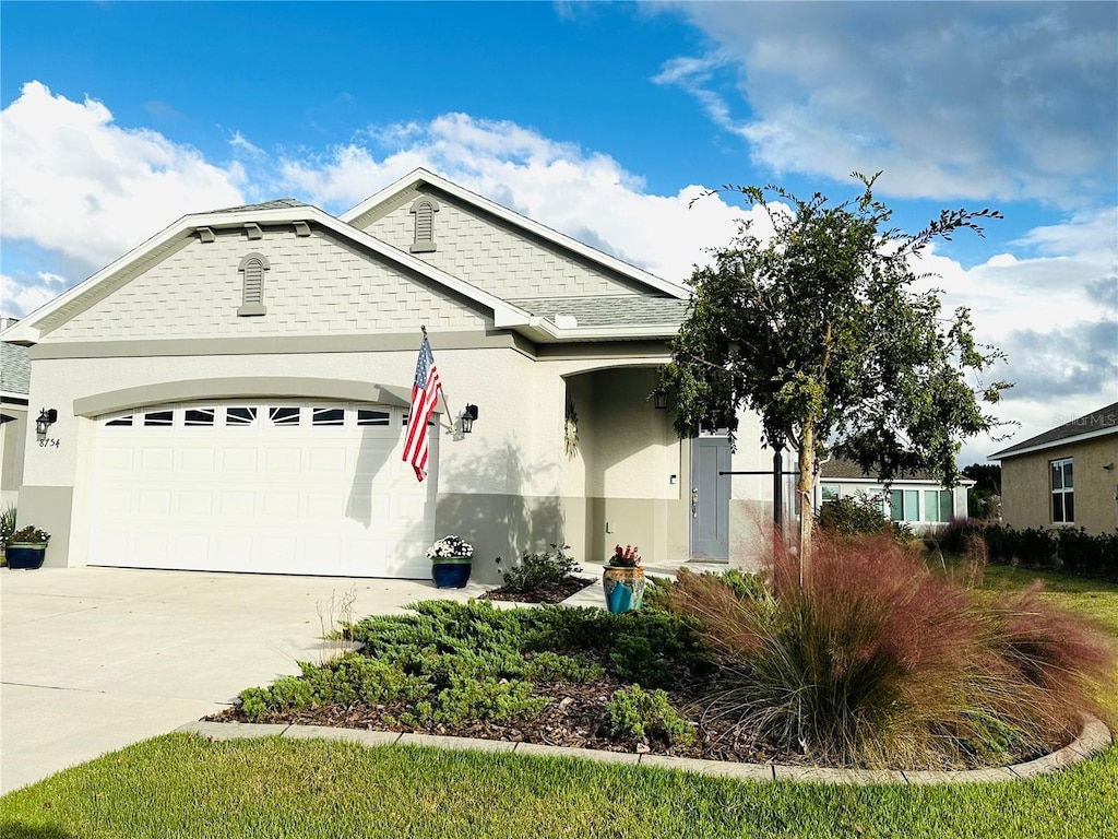 view of front of house featuring a garage