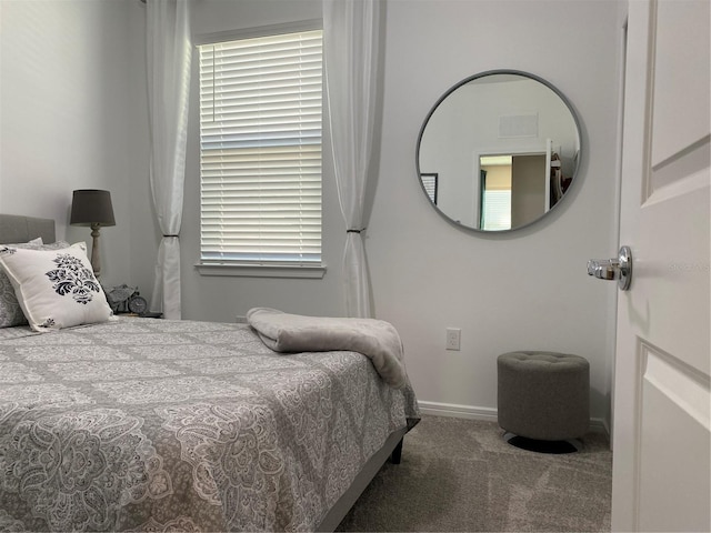 bedroom featuring carpet floors