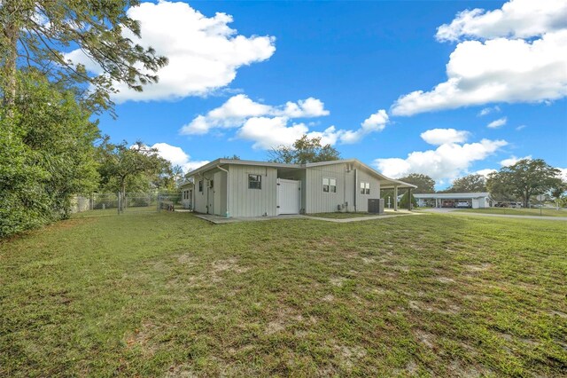 exterior space with a lawn