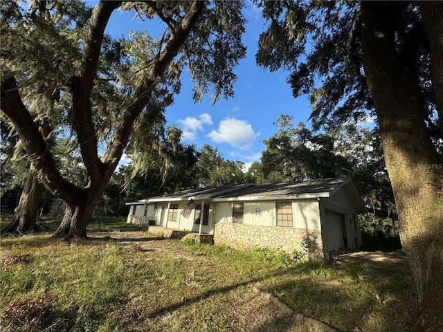 ranch-style house with a garage