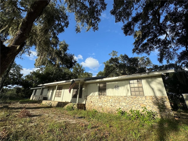 view of property exterior