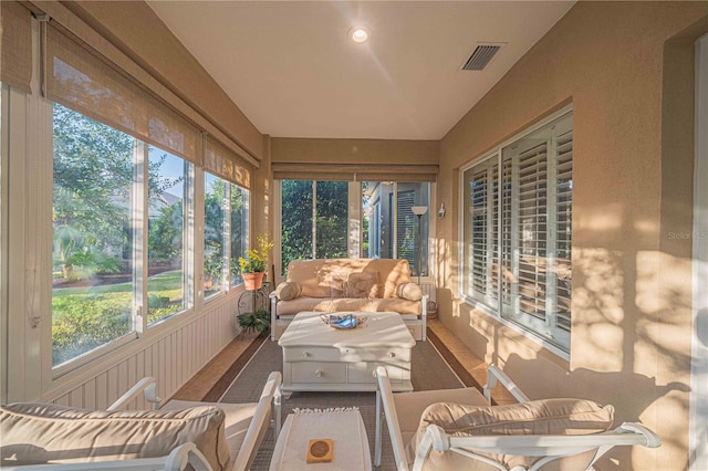 view of sunroom / solarium