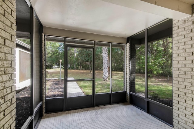 view of unfurnished sunroom