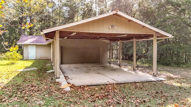 exterior space featuring a carport