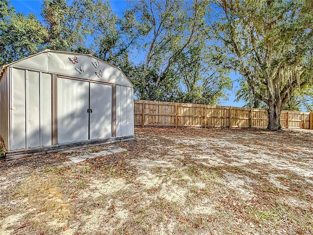 view of outbuilding