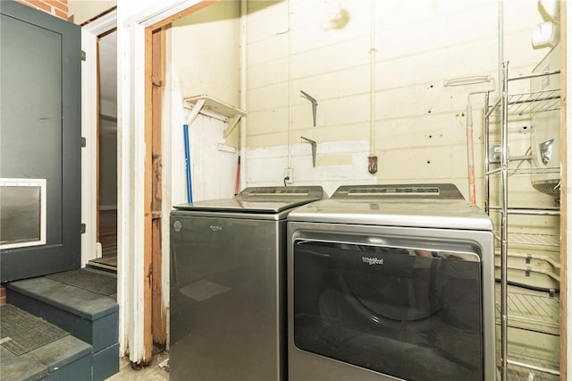 laundry area featuring washer and dryer