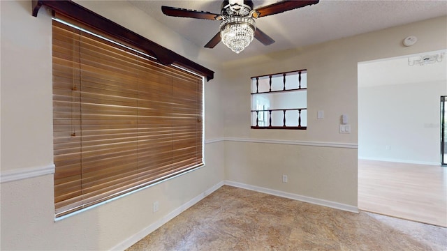 empty room with ceiling fan