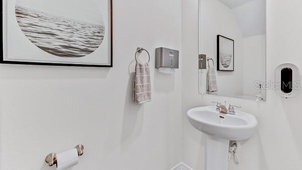6620 SW 81st Loop, Ocala, FL 34476 - view of bathroom