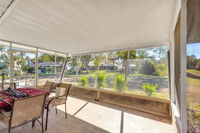 view of sunroom / solarium