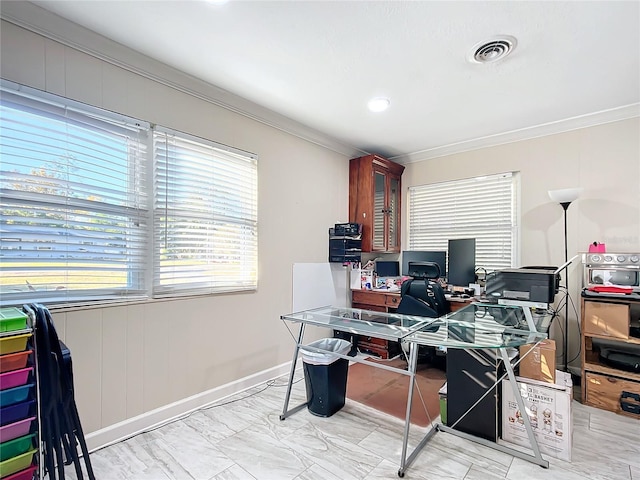 office with crown molding