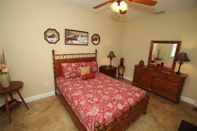 bedroom with ceiling fan