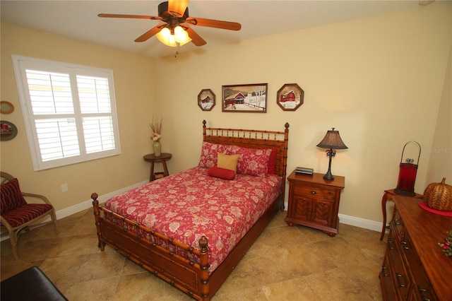 bedroom featuring ceiling fan