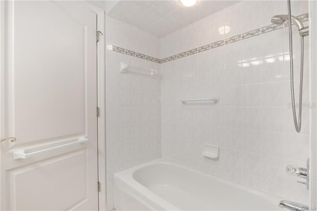 2843 W Elm Blossom St, Beverly Hills, FL 34465 - full bathroom with tub / shower combination