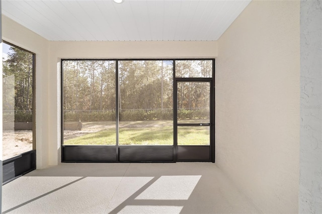 view of unfurnished sunroom