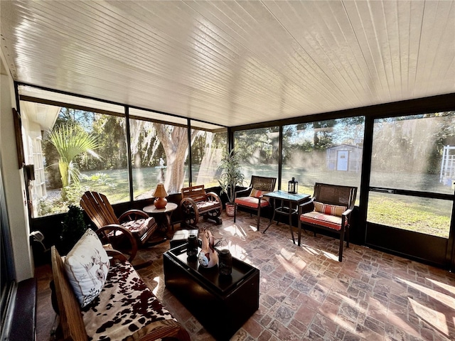 view of sunroom / solarium