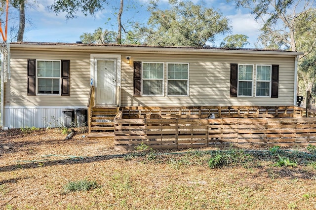 view of manufactured / mobile home