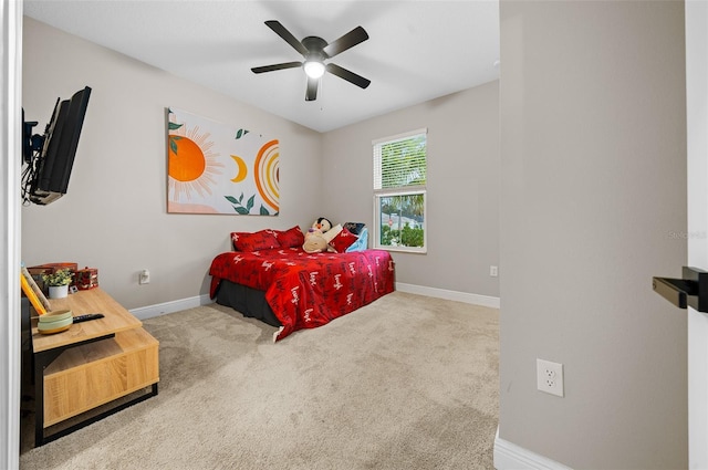 bedroom featuring carpet floors and ceiling fan