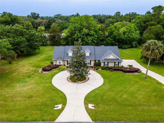 view of front of house with a front lawn