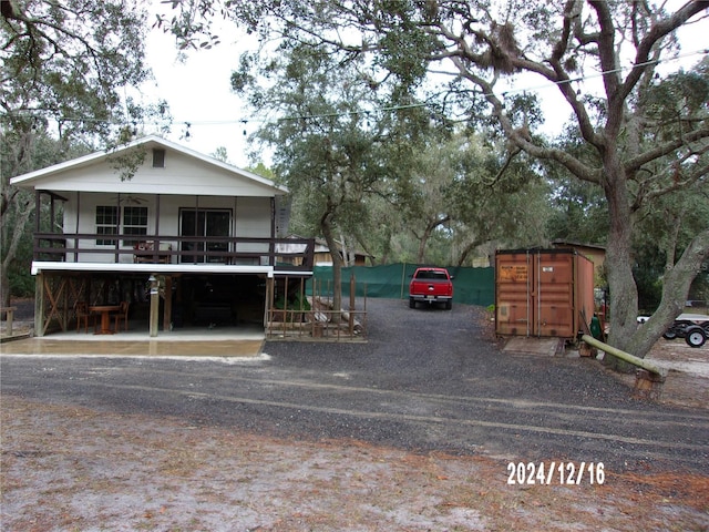 view of front of house