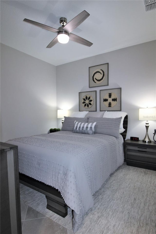 bedroom featuring ceiling fan