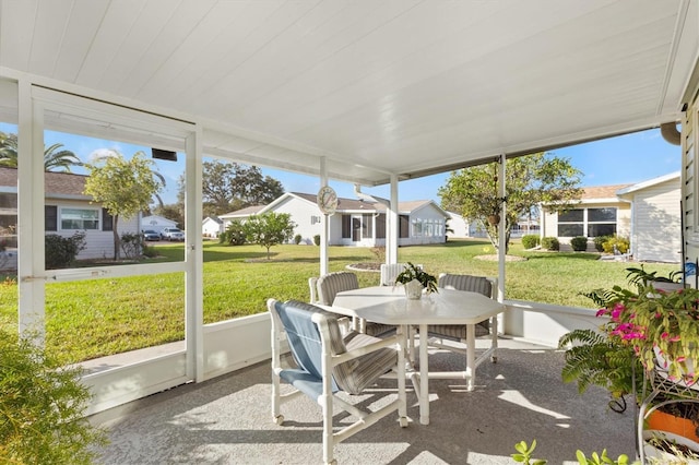 view of sunroom / solarium