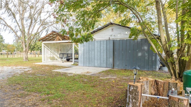 exterior space with an outbuilding