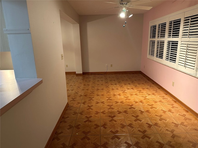 empty room with ceiling fan