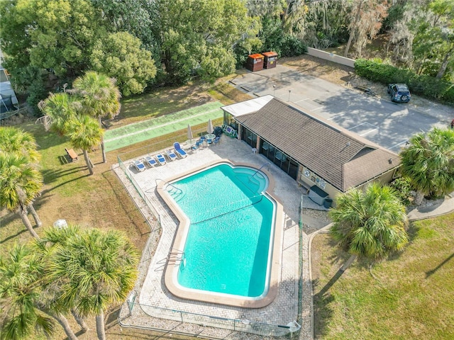 view of swimming pool featuring a patio