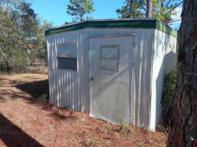 view of outdoor structure