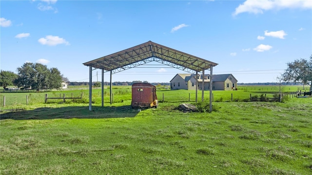 view of yard featuring a rural view