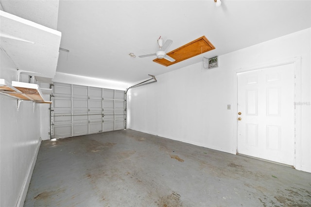 garage with ceiling fan