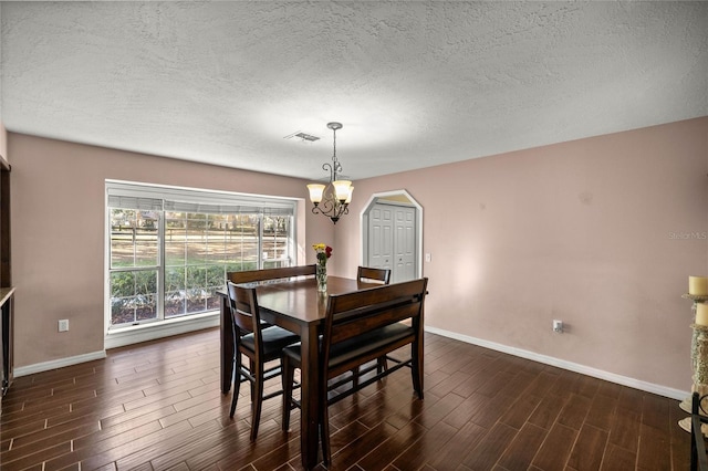 dining room featuring an inviting chandelier