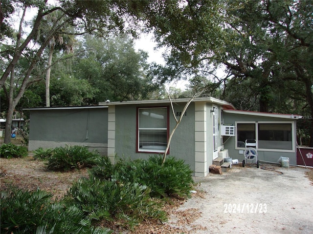 view of front of house