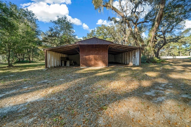 view of outdoor structure