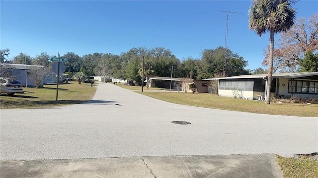 Listing photo 3 for 11047 SE 66th Ter, Belleview FL 34420