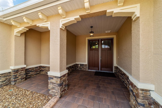 property entrance with a porch