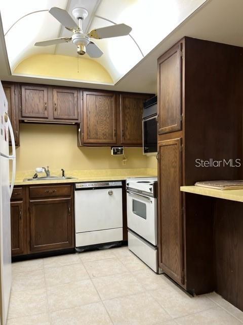 627 Midway Dr Unit B, Ocala, FL 34472 - photo 3