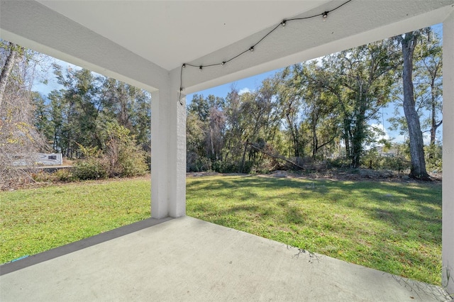 view of yard with a patio