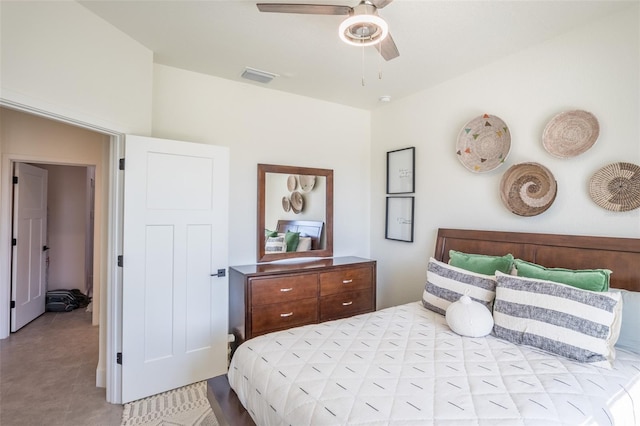 bedroom featuring ceiling fan