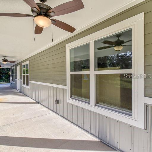 view of patio with ceiling fan