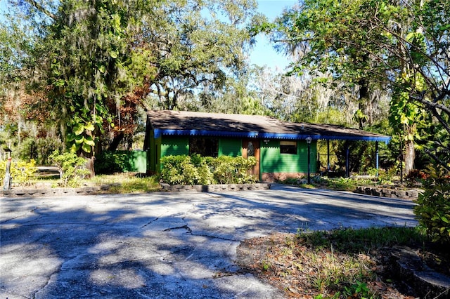 view of front of house